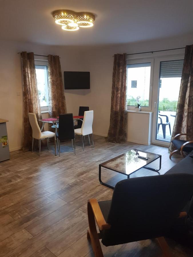 Apartamenty u Tatiany Miedzywodzie Bagian luar foto